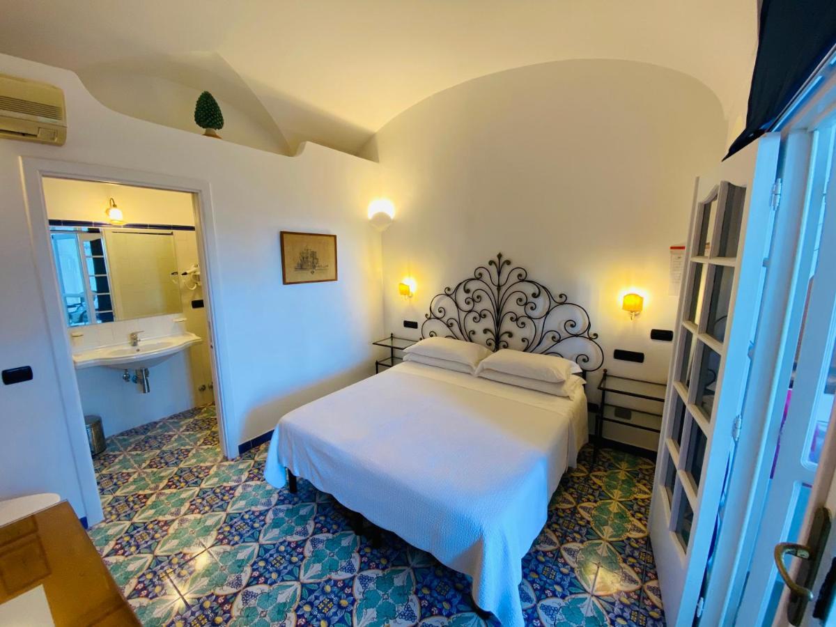 La Caravella Di Positano - Relais, Beach & Residences Eksteriør billede