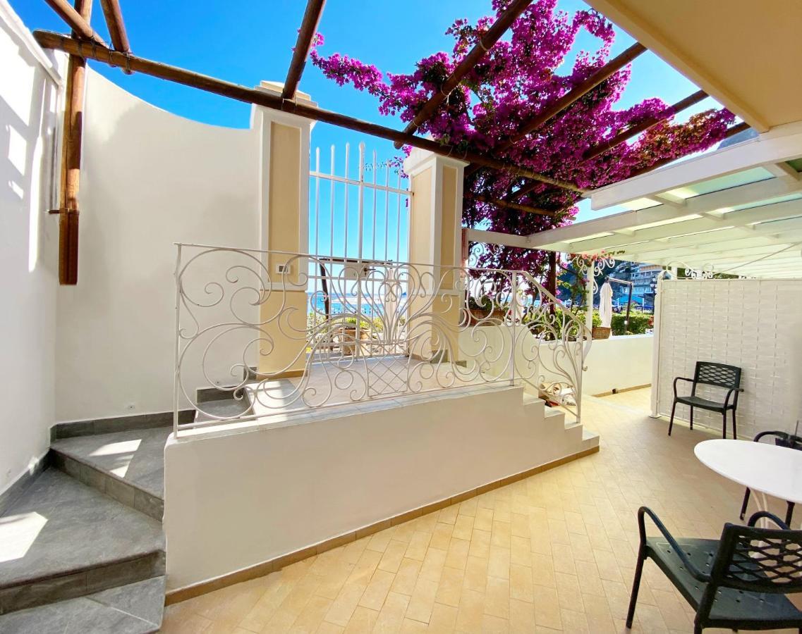 La Caravella Di Positano - Relais, Beach & Residences Eksteriør billede
